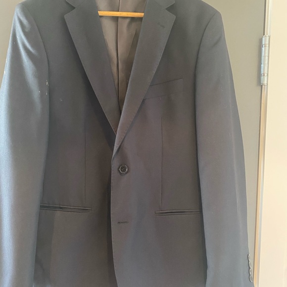 Black Blazor, size 40 Regular— selling as I am a 42. - Picture 1 of 3